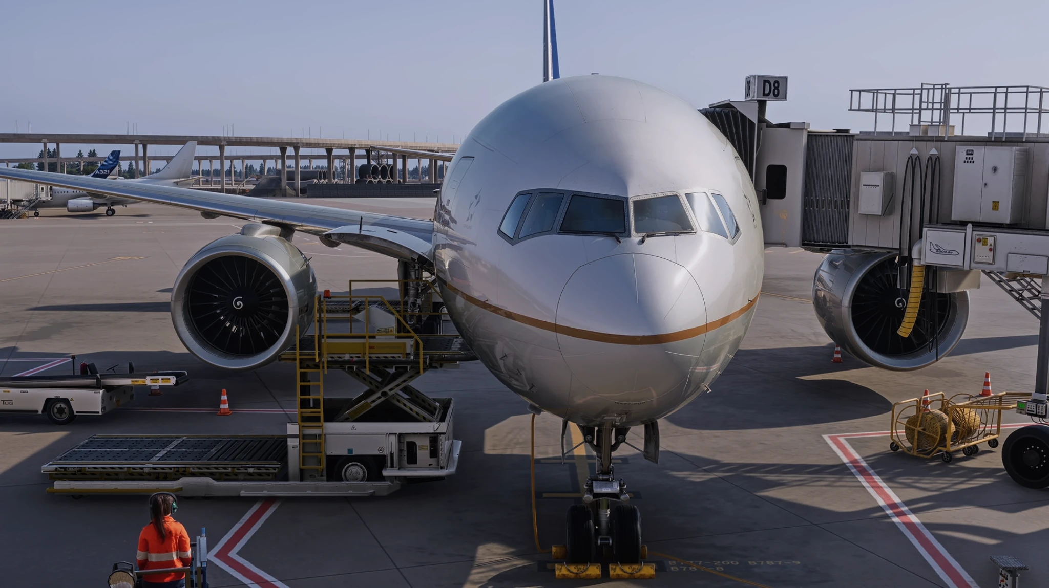 Passenger boarding bridge connected to the aircraft in the simulator