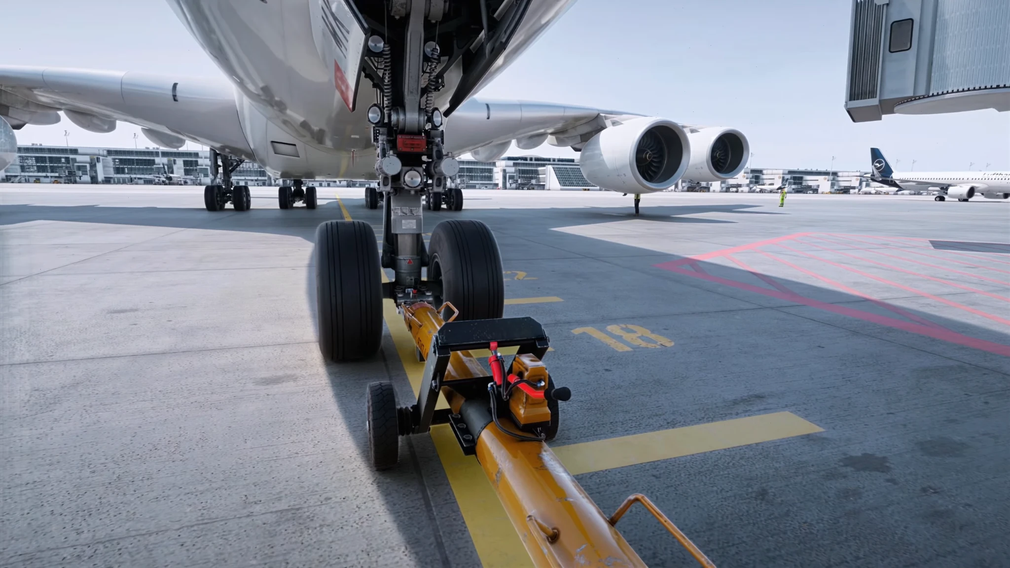 Towbar connected to the nose gear in the simulator